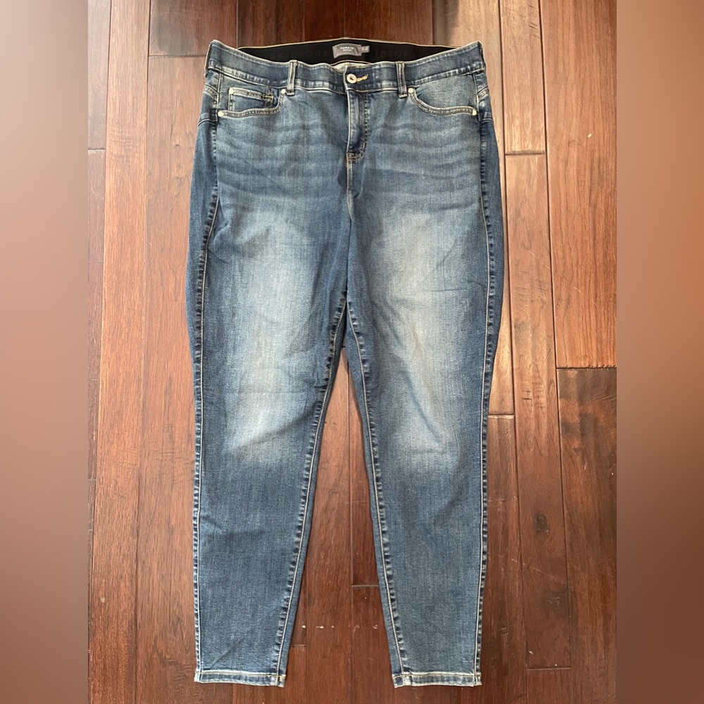 Torrid high rise skinny jeans